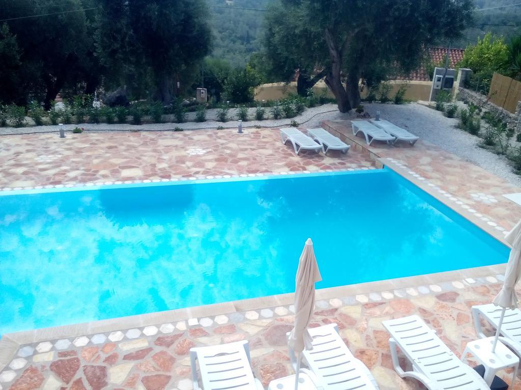 Villa Androniki Longos  Экстерьер фото
