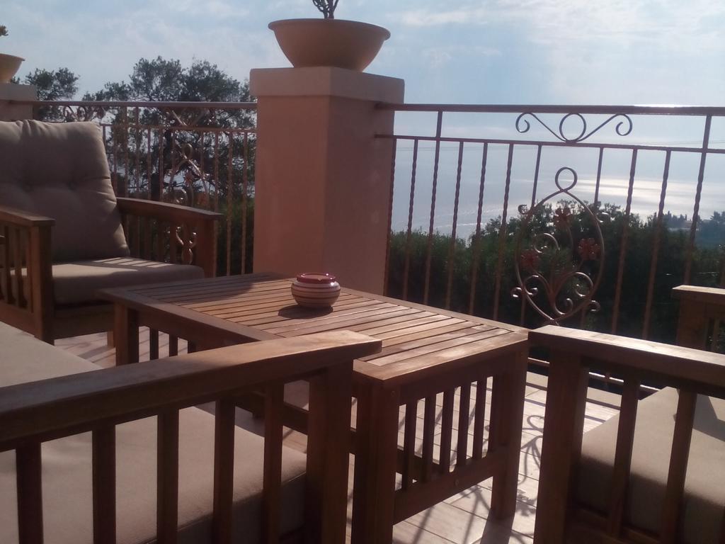 Villa Androniki Longos  Экстерьер фото